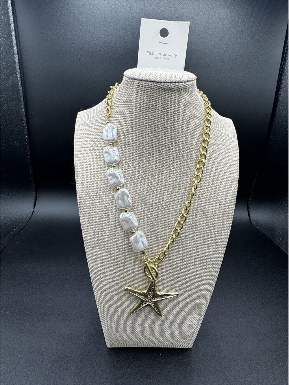 Gold Tone Starfish Pendant Necklace Faux Pearl Beads Coastal Beach Statement